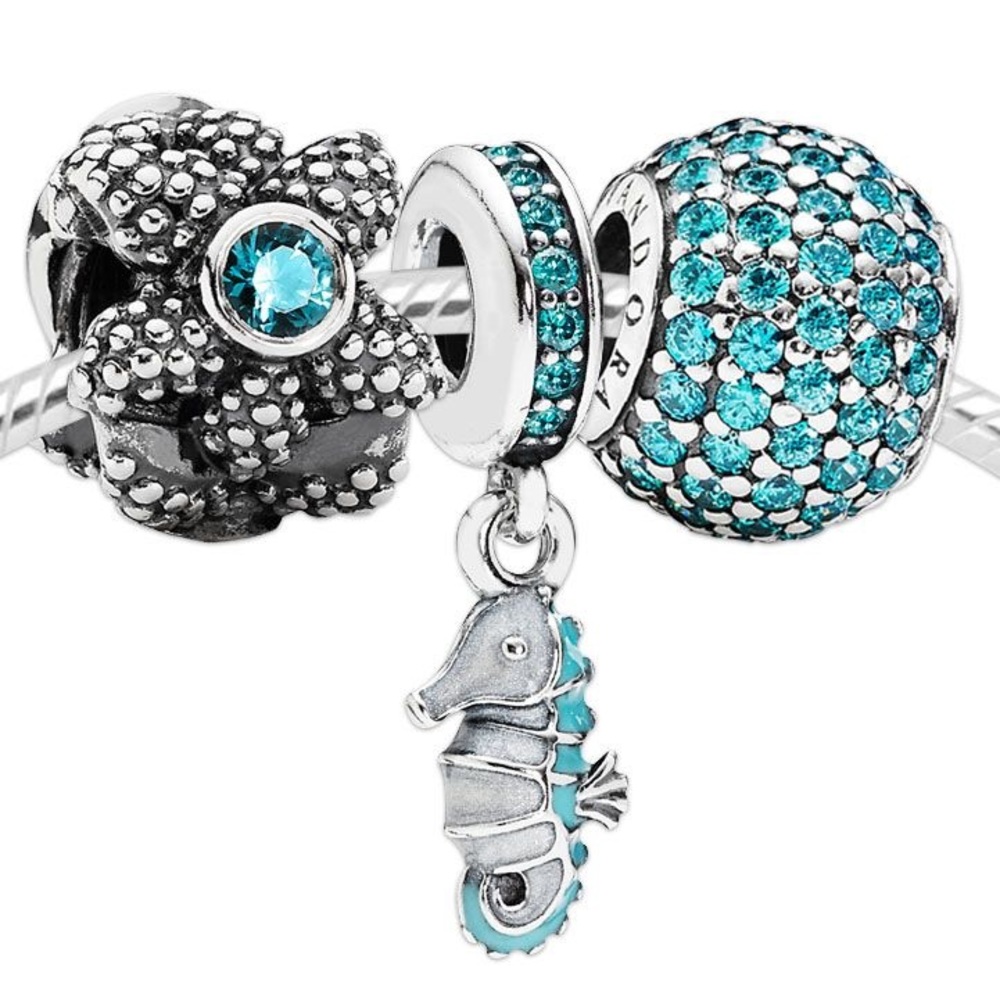 Pandora bracelet & sea horse charm
